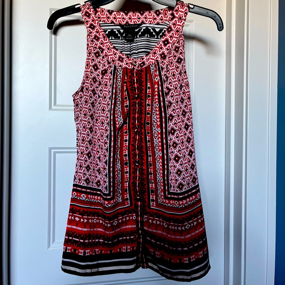 Colorful lightweight summer top from WHBM. Sz XS